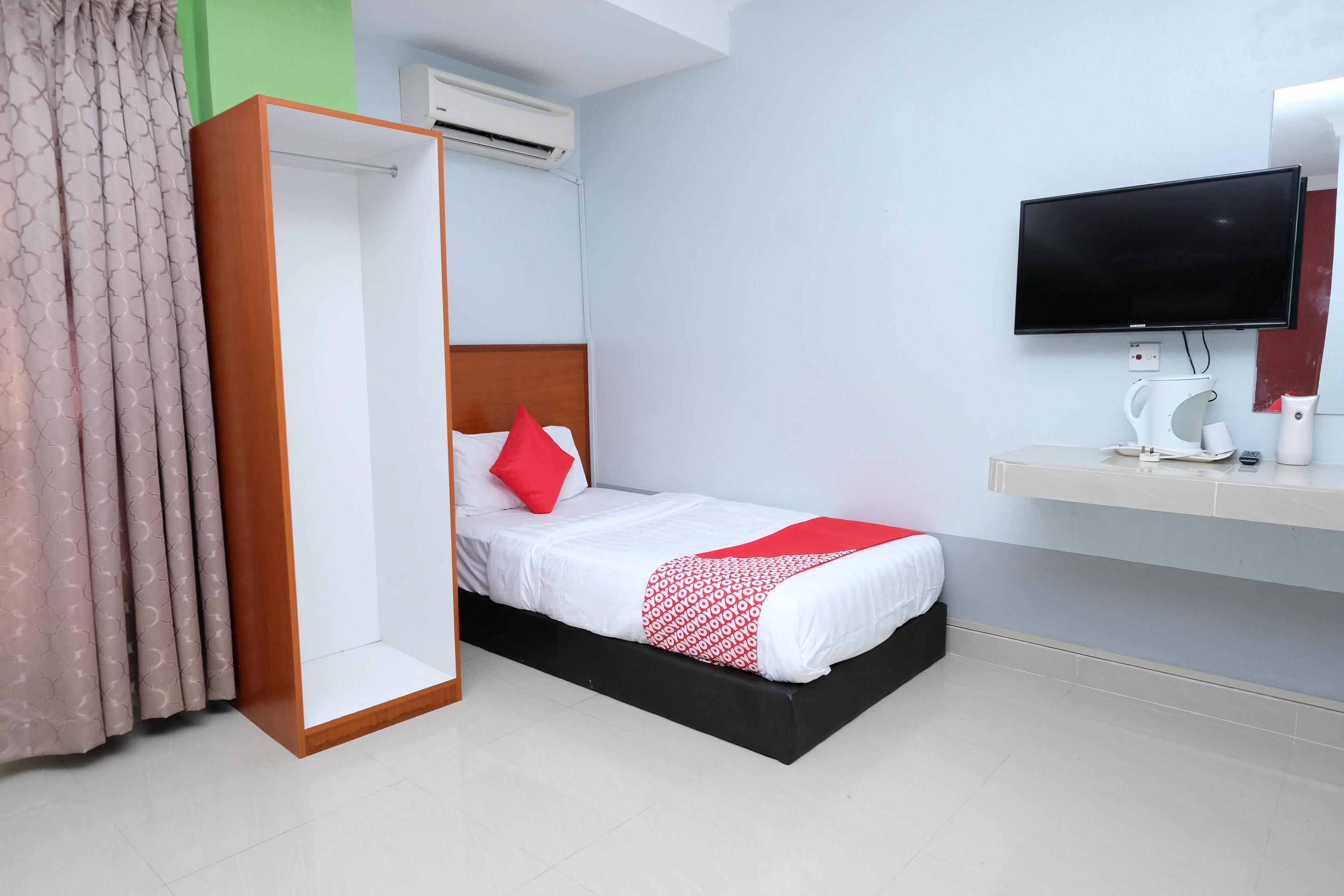 Super Oyo 720 Corridor Hotel 2 Pekan Esterno foto