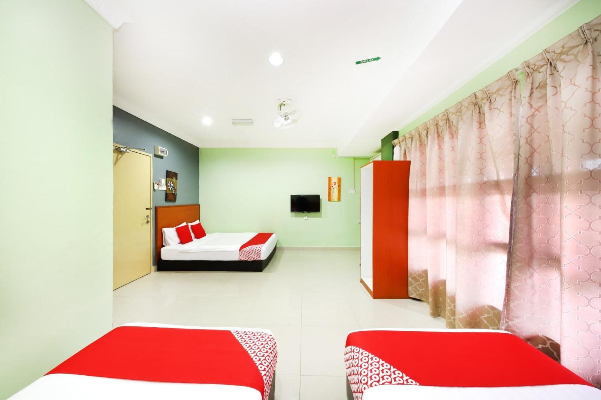 Super Oyo 720 Corridor Hotel 2 Pekan Esterno foto