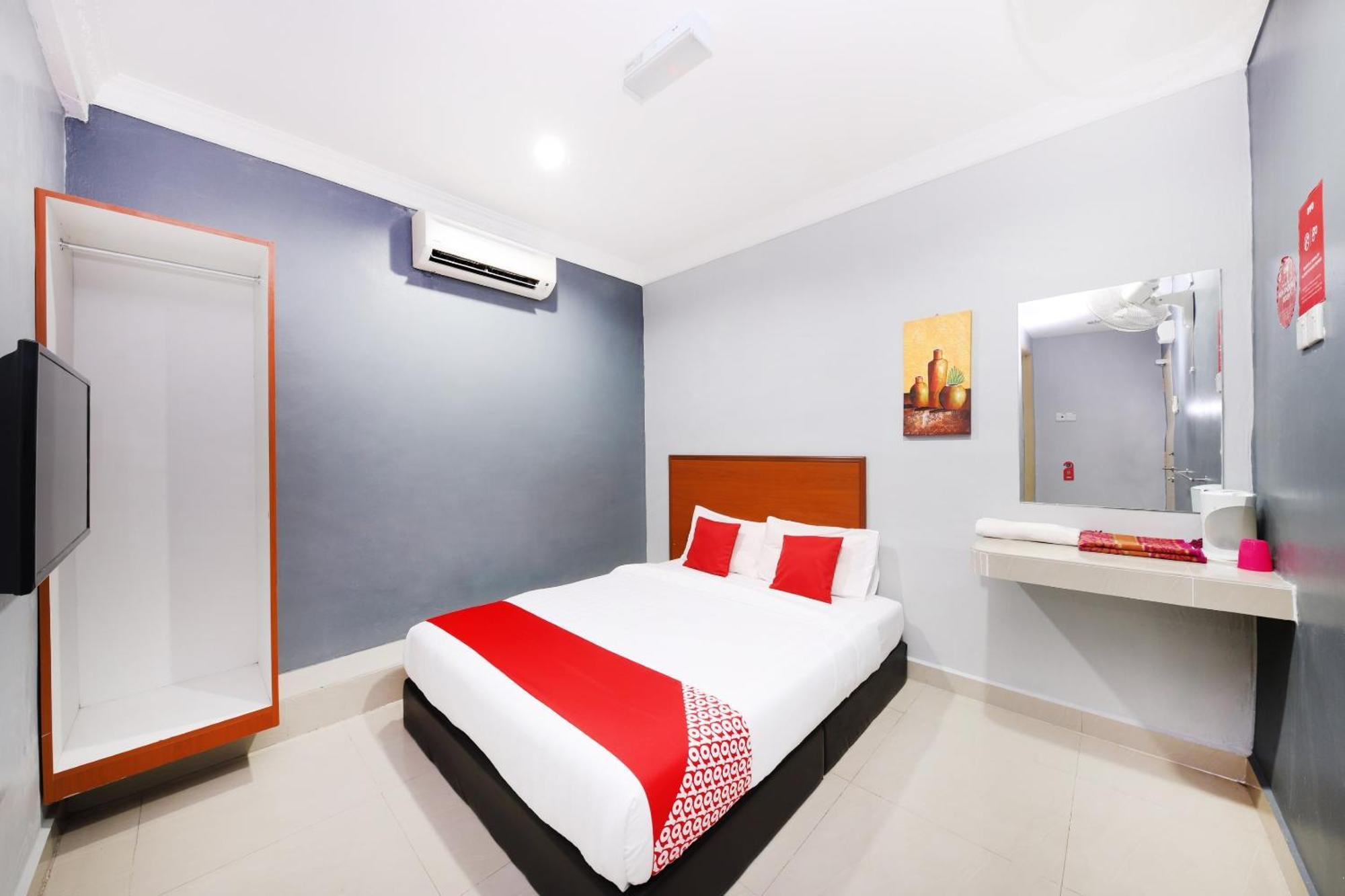 Super Oyo 720 Corridor Hotel 2 Pekan Esterno foto