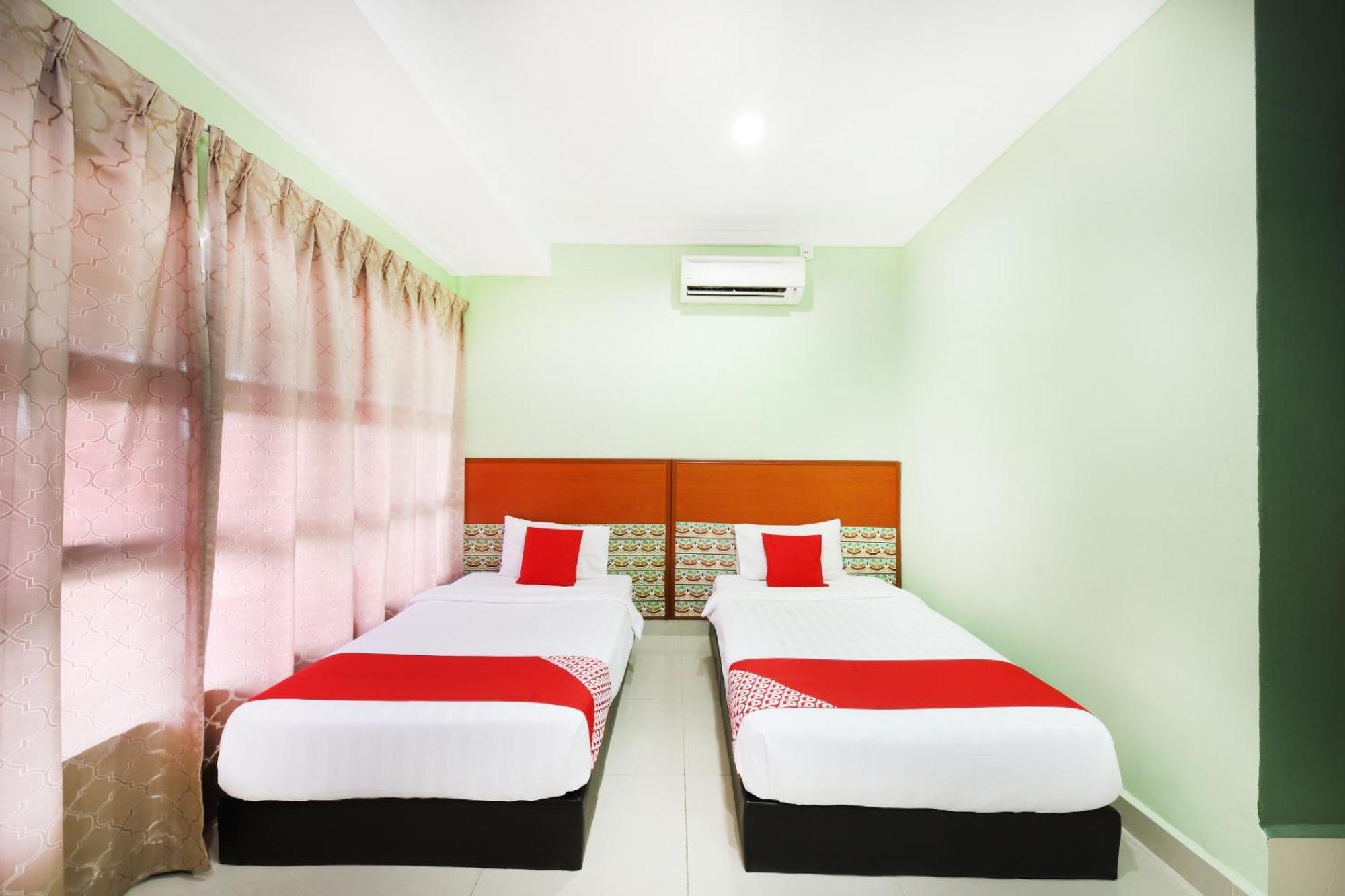 Super Oyo 720 Corridor Hotel 2 Pekan Esterno foto