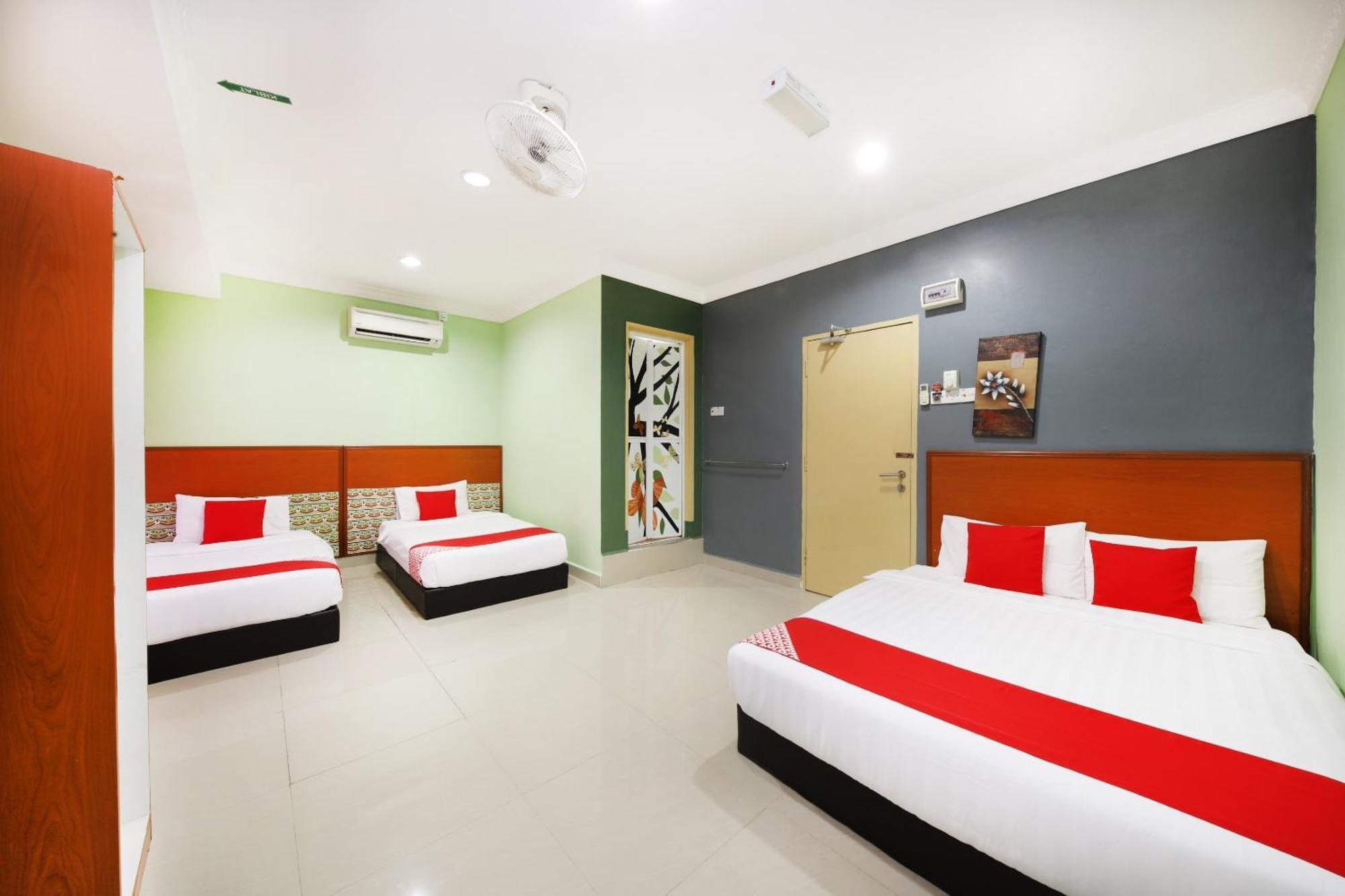 Super Oyo 720 Corridor Hotel 2 Pekan Esterno foto