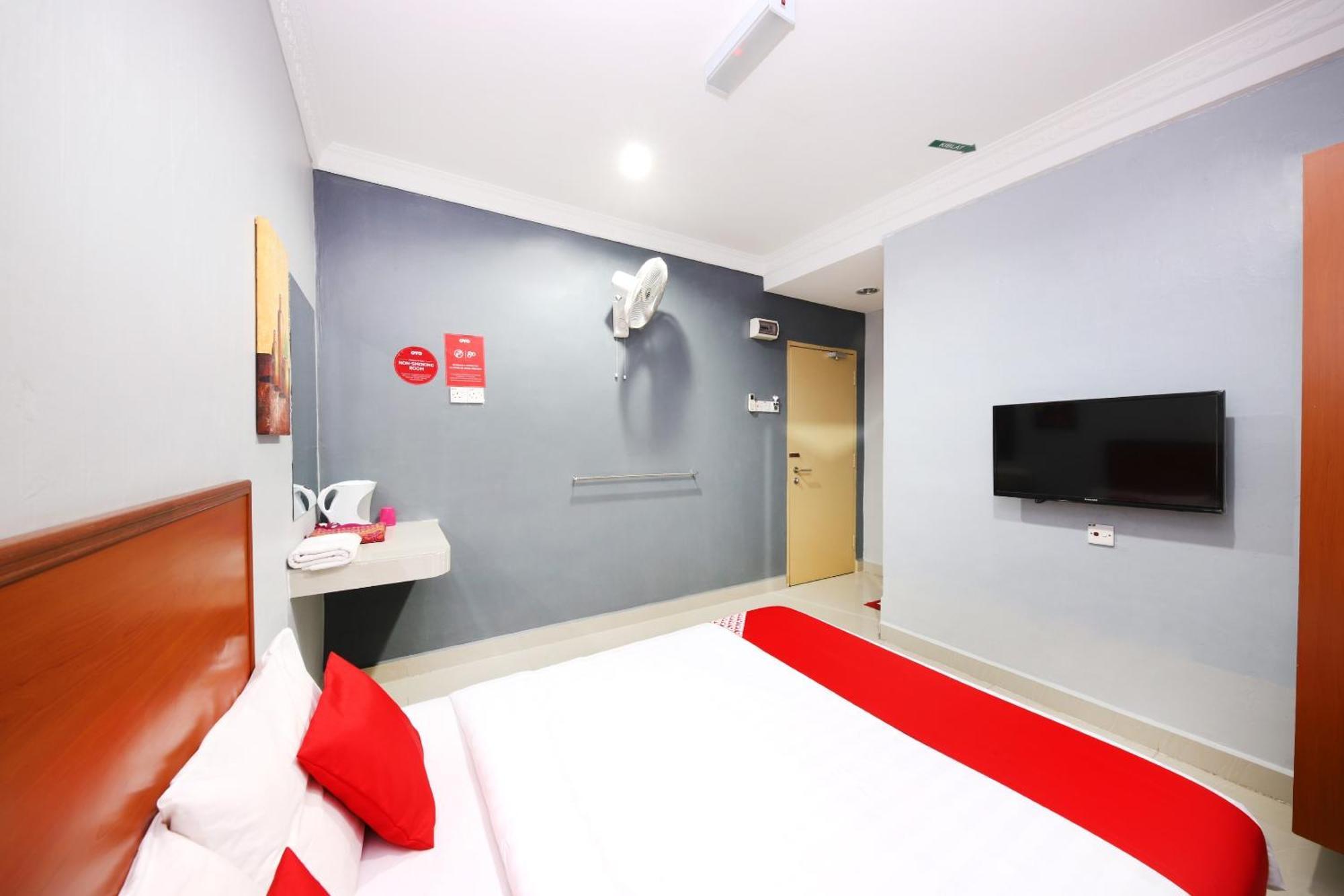 Super Oyo 720 Corridor Hotel 2 Pekan Esterno foto