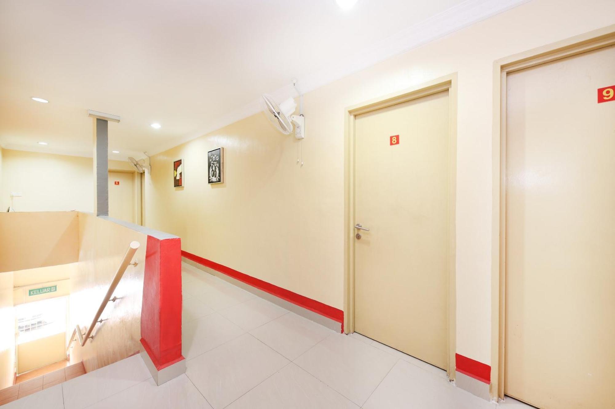 Super Oyo 720 Corridor Hotel 2 Pekan Esterno foto